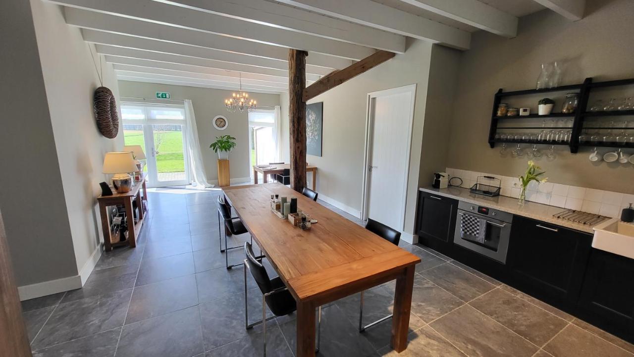 The Barnyard Bed & Breakfast Balinge Bagian luar foto