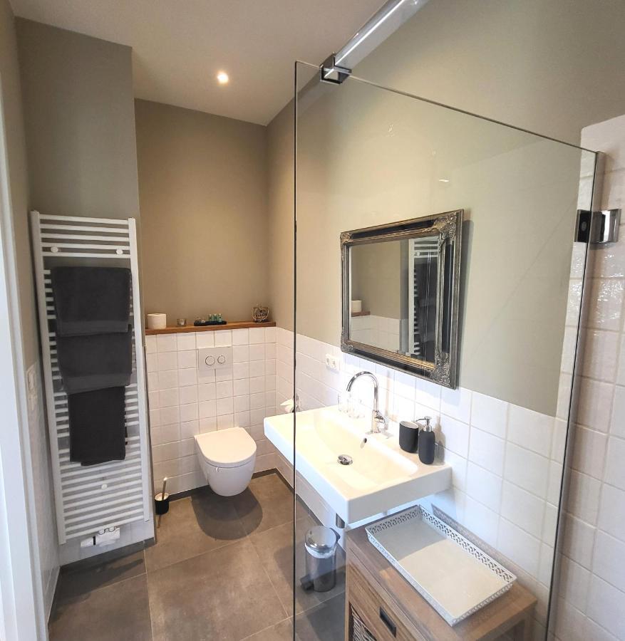 The Barnyard Bed & Breakfast Balinge Bagian luar foto